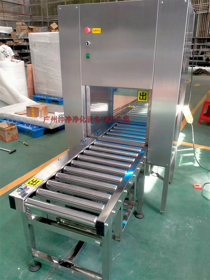 運輸帶傳遞窗可按用戶大小尺寸及要求設計定作。